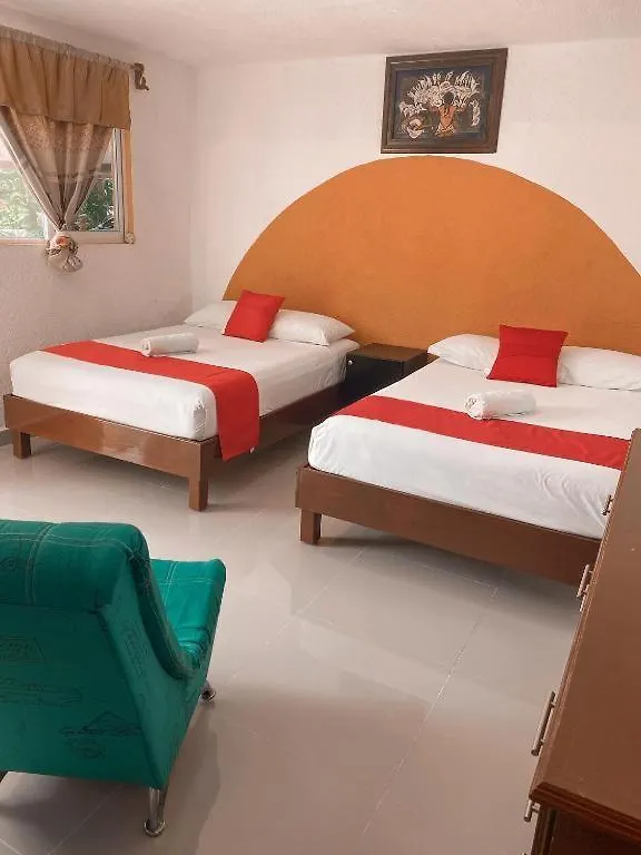 Hacienda Ixtlan Cozumel Otel 2*,